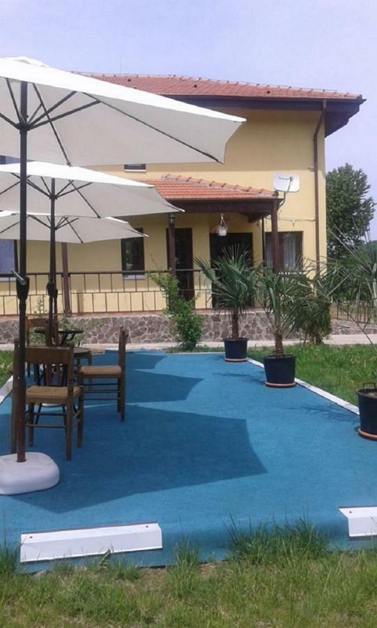 Pensiunea Casa Vanatorului Hotel Oteleni Exterior photo
